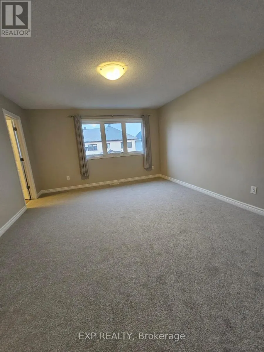 213 HALYARD WAY