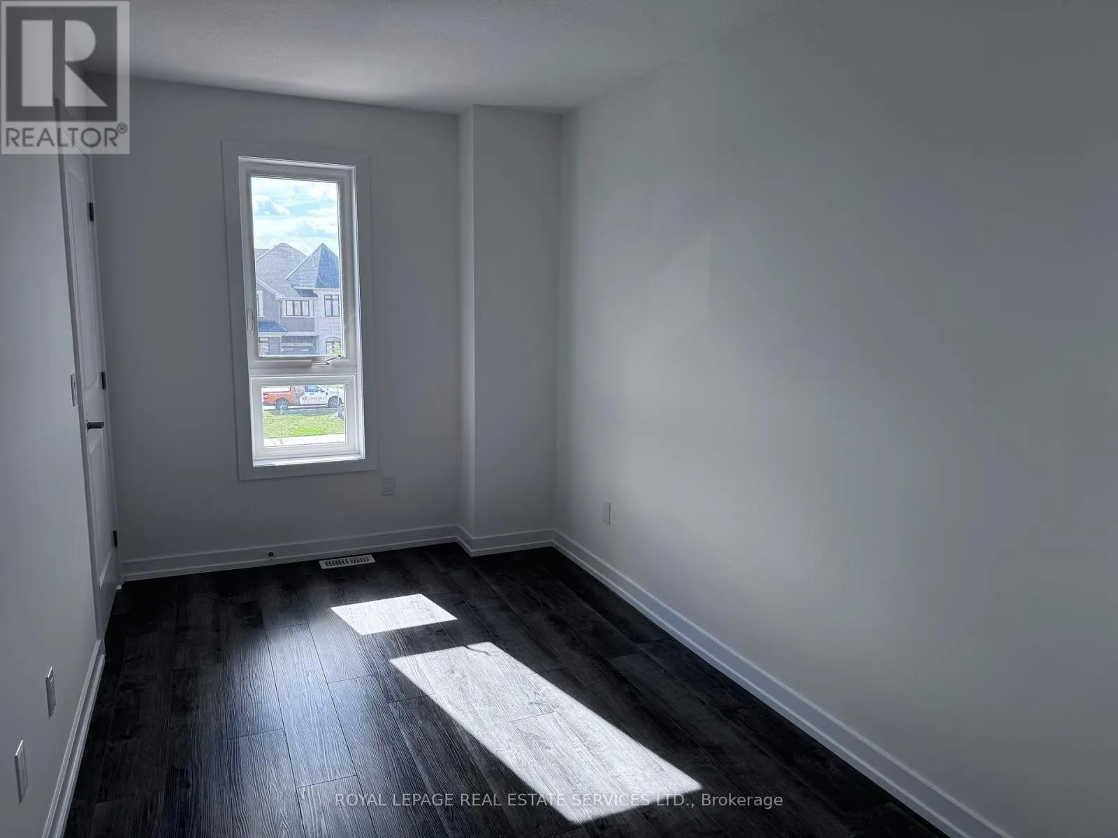 225 BURKE STREET