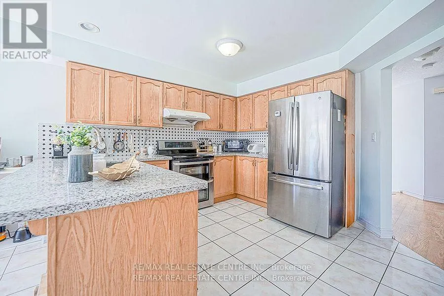 39 MCARTHUR DRIVE