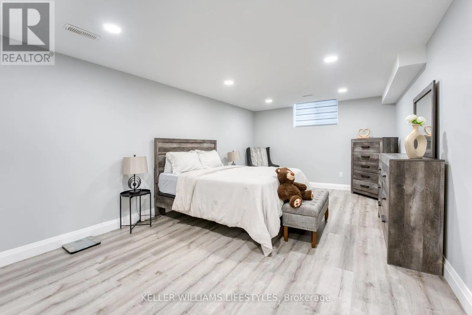 1316 DEER RUN ROAD