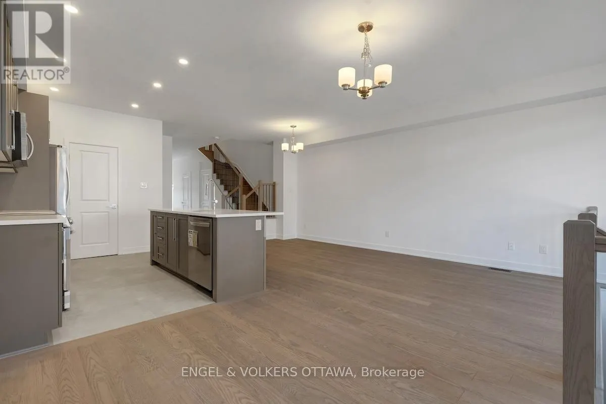 95 SAN FELICE CIRCLE