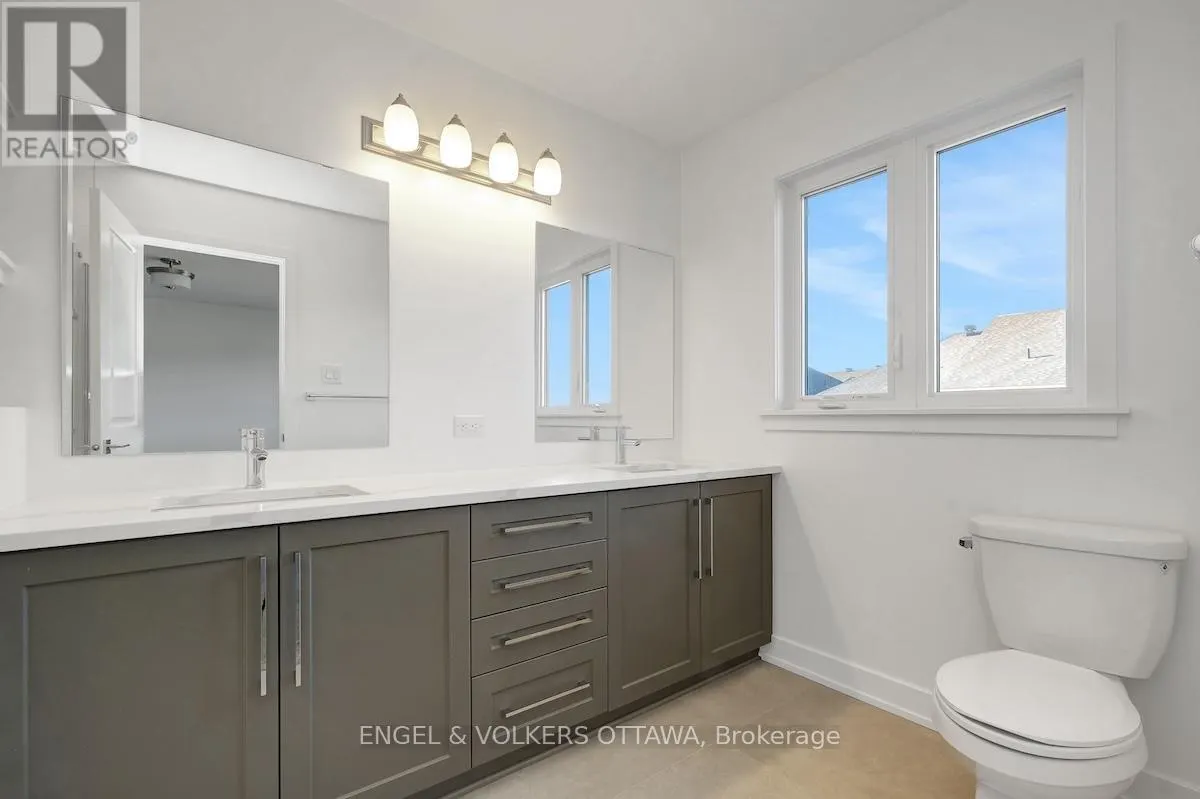95 SAN FELICE CIRCLE