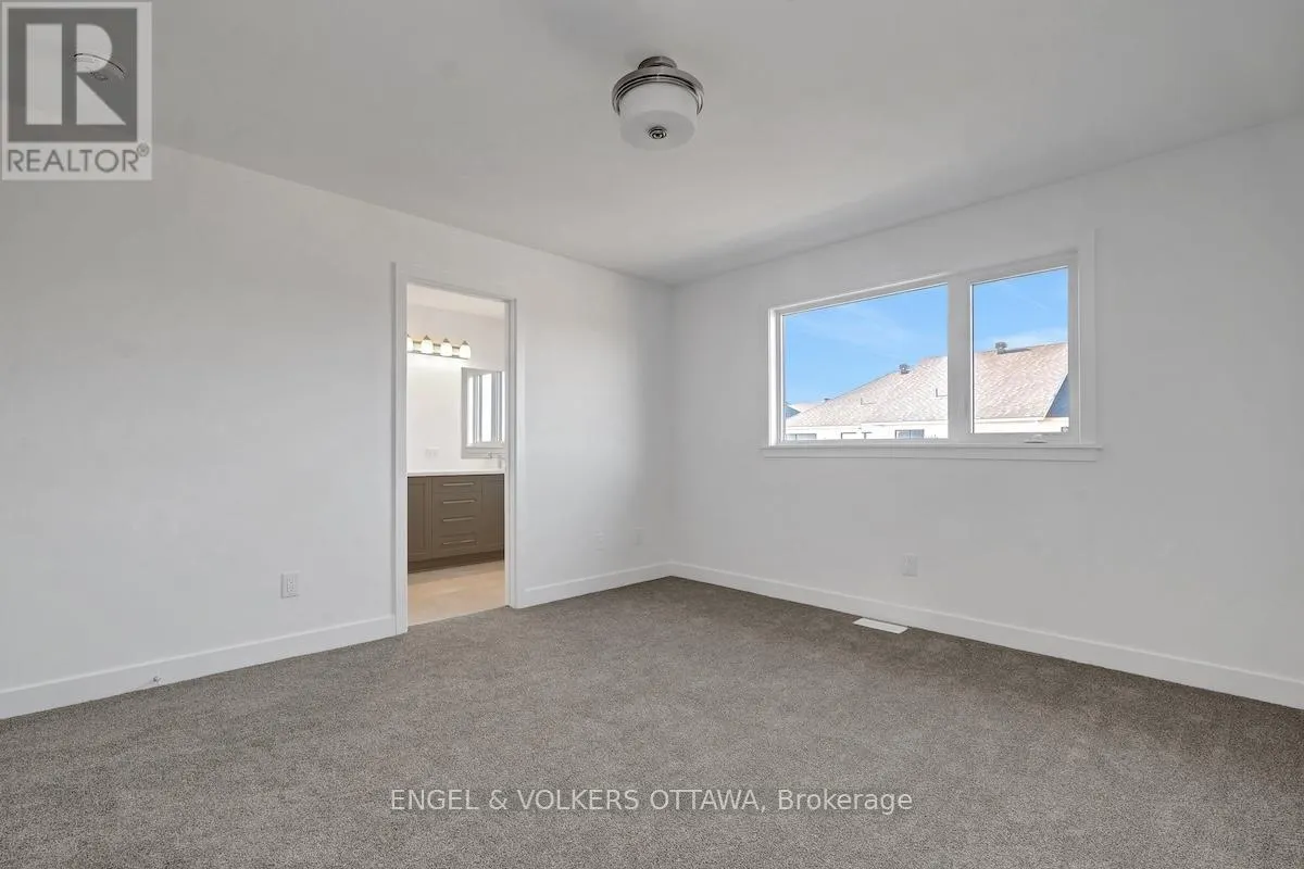 95 SAN FELICE CIRCLE