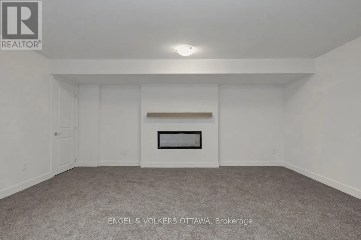 95 SAN FELICE CIRCLE