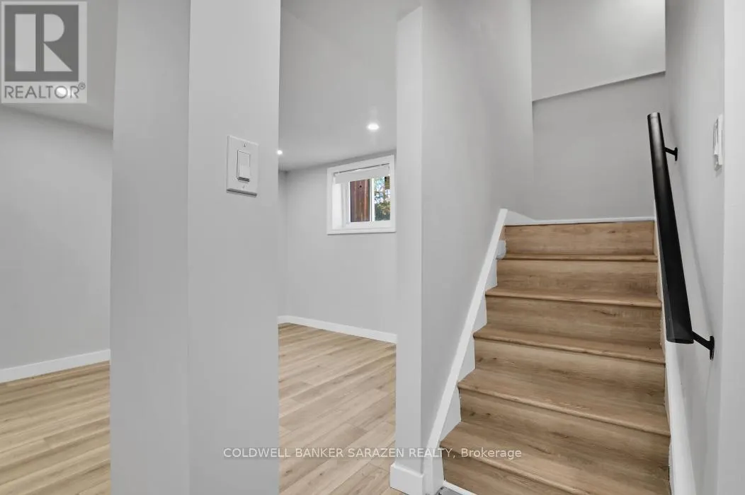 54 GREENBORO CRESCENT