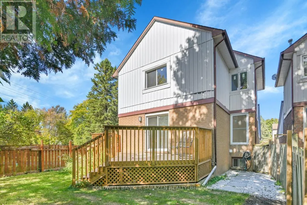 54 GREENBORO CRESCENT