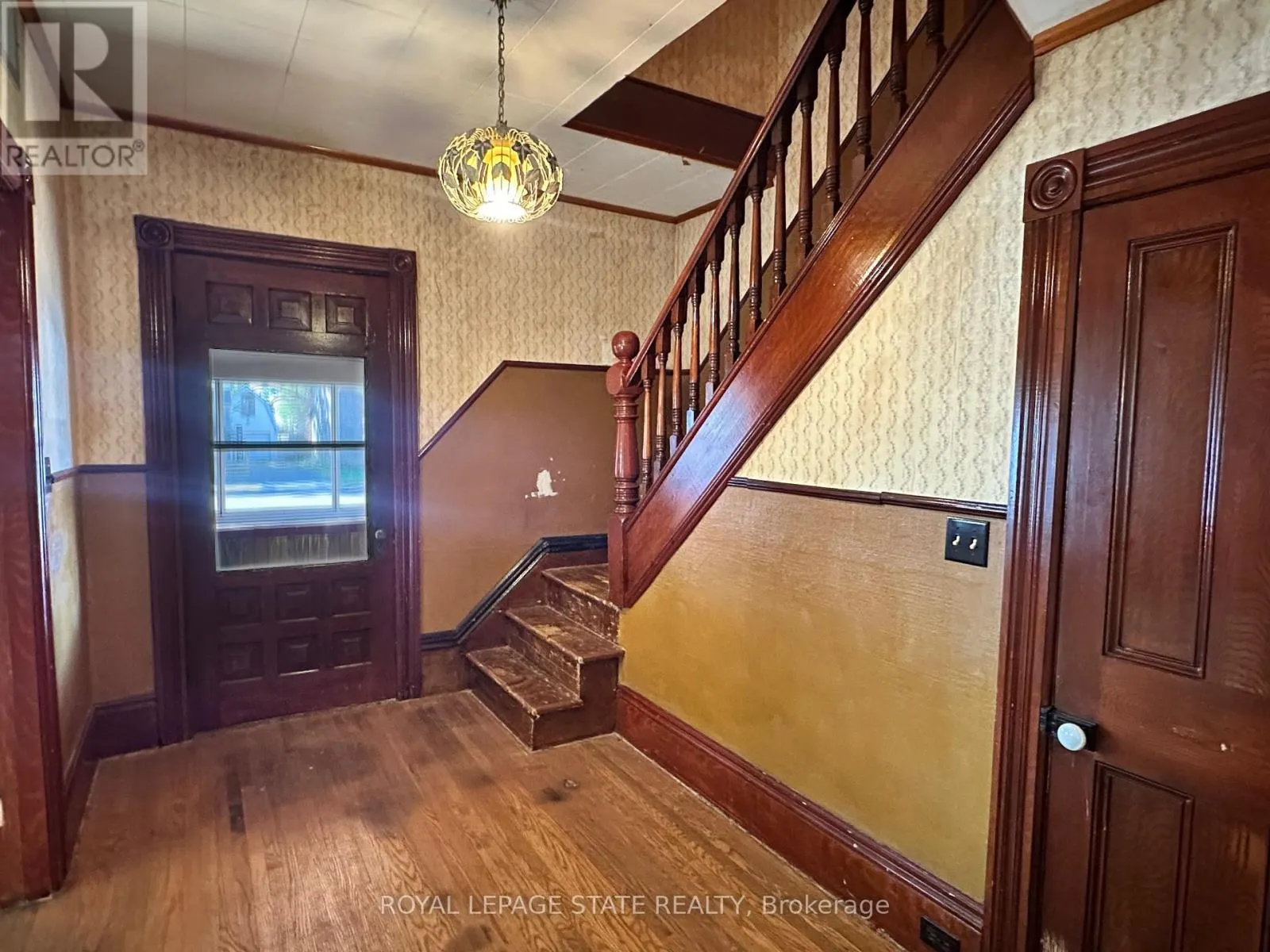 541 BROAD STREET E
