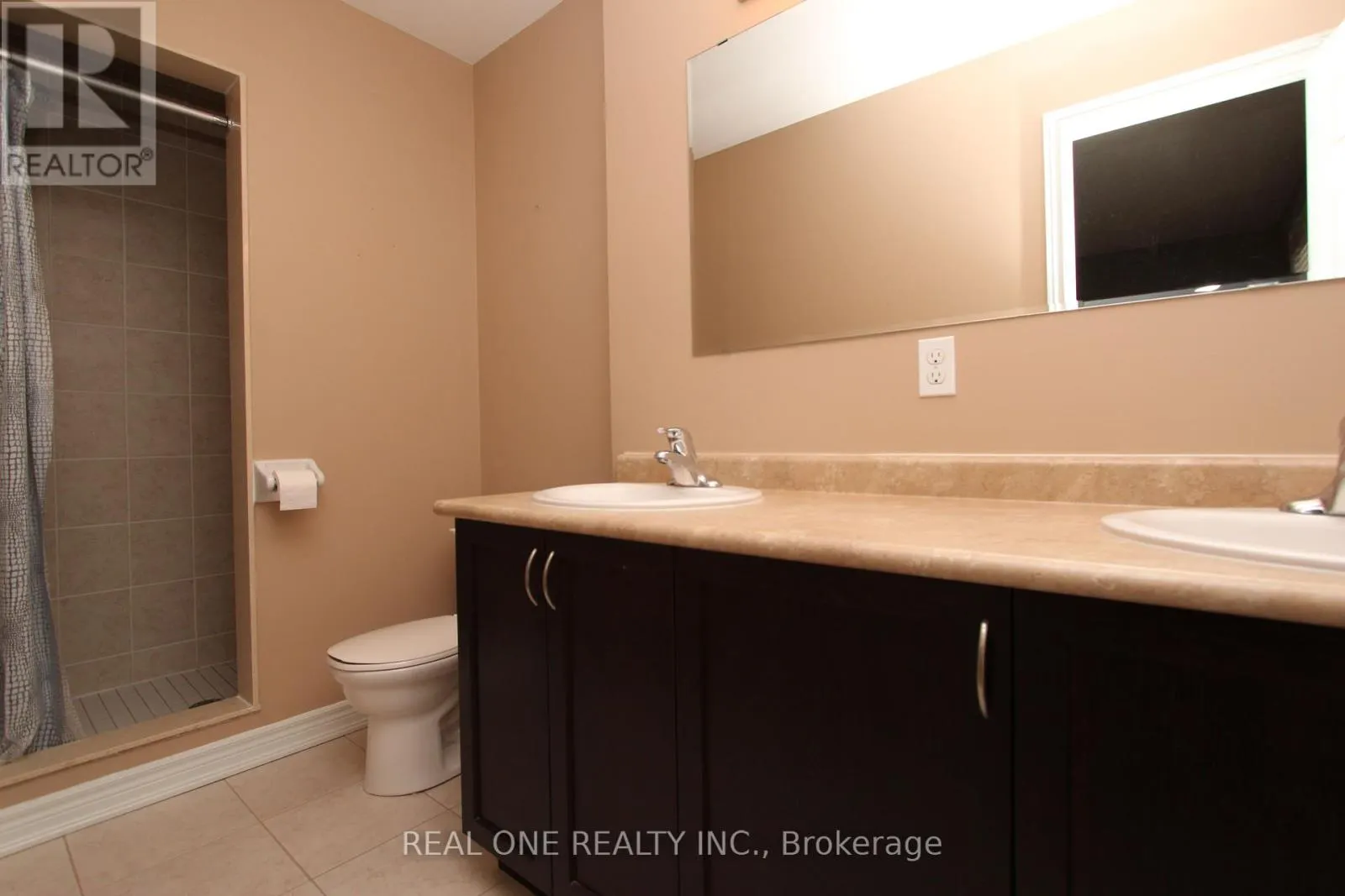 19 BROWVIEW DRIVE