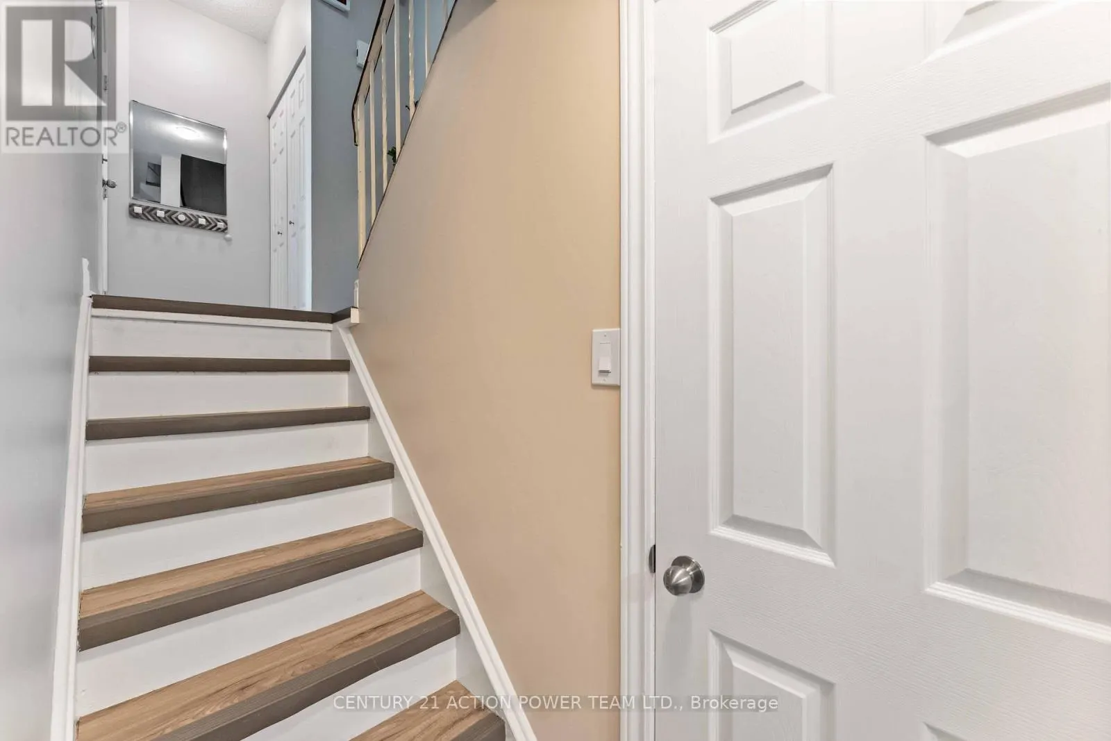1361 MARIGOLD CRESCENT
