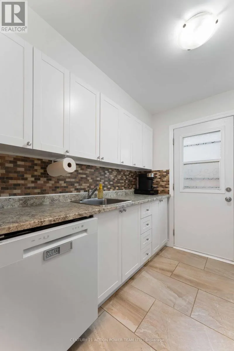 1361 MARIGOLD CRESCENT