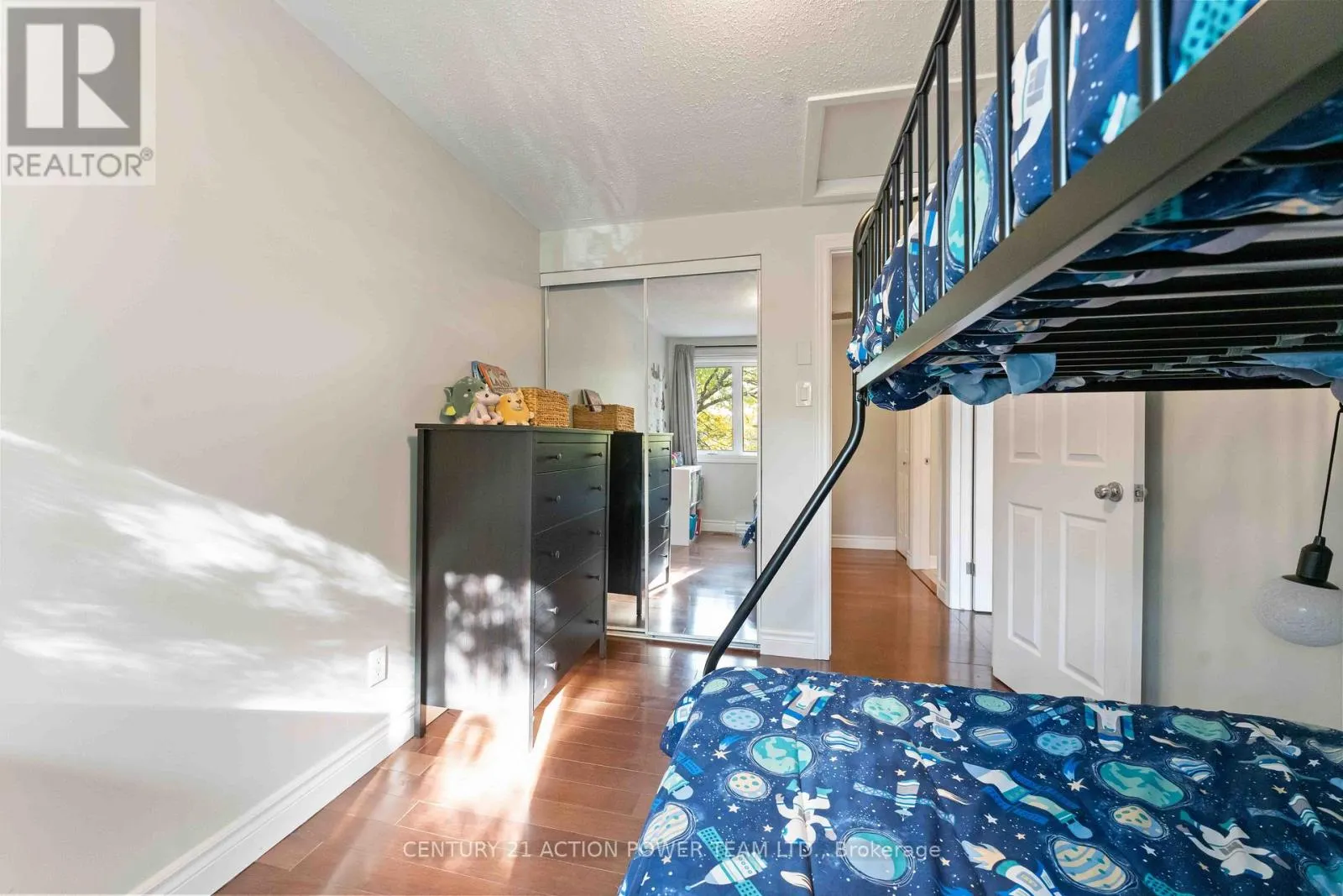 1361 MARIGOLD CRESCENT
