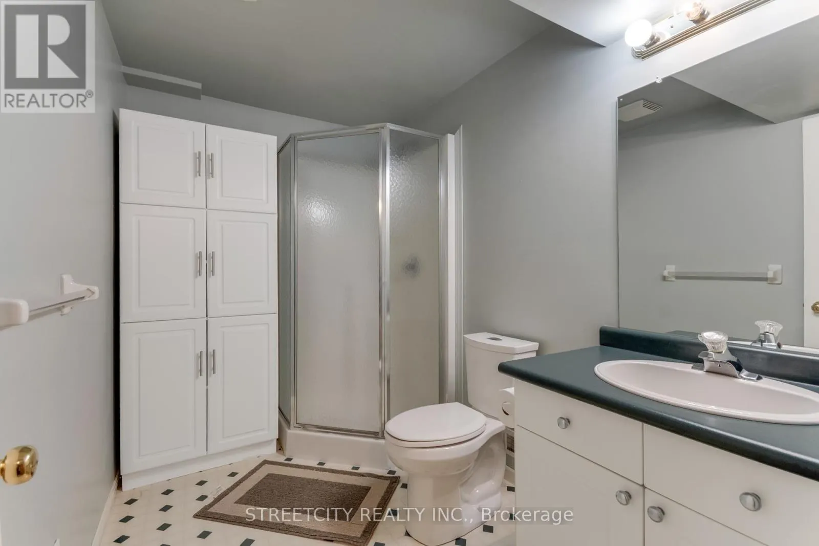 34 - 861 SHELBORNE STREET, #34