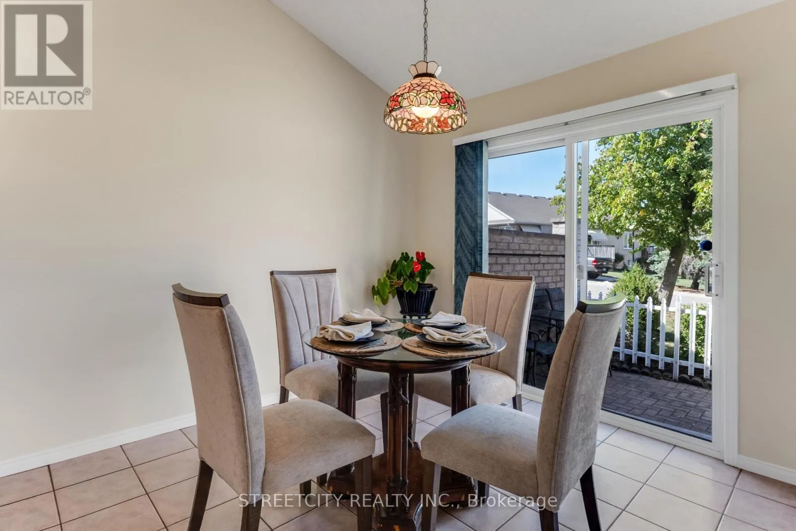 34 - 861 SHELBORNE STREET, #34
