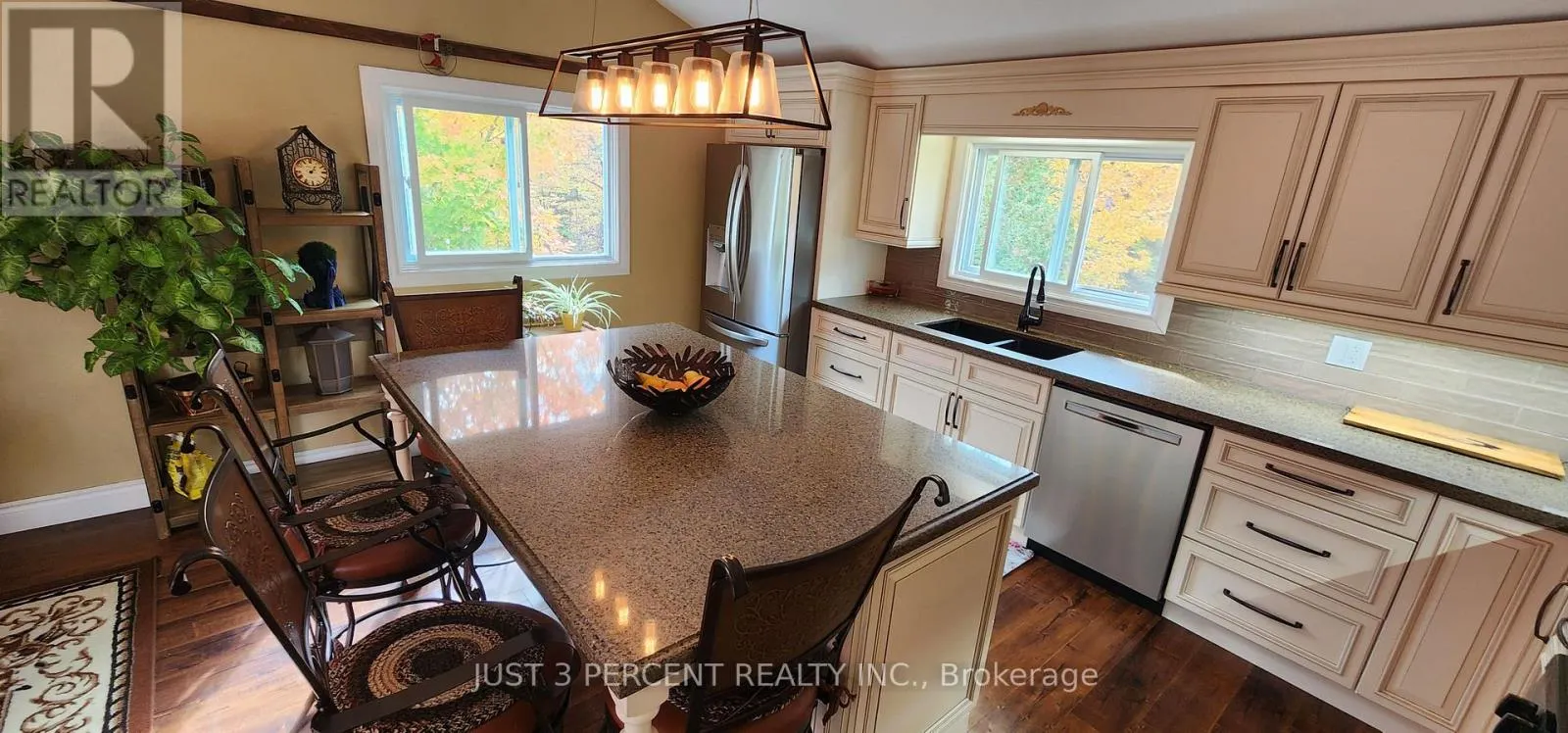 1492 COUNTY RD 620 ROAD