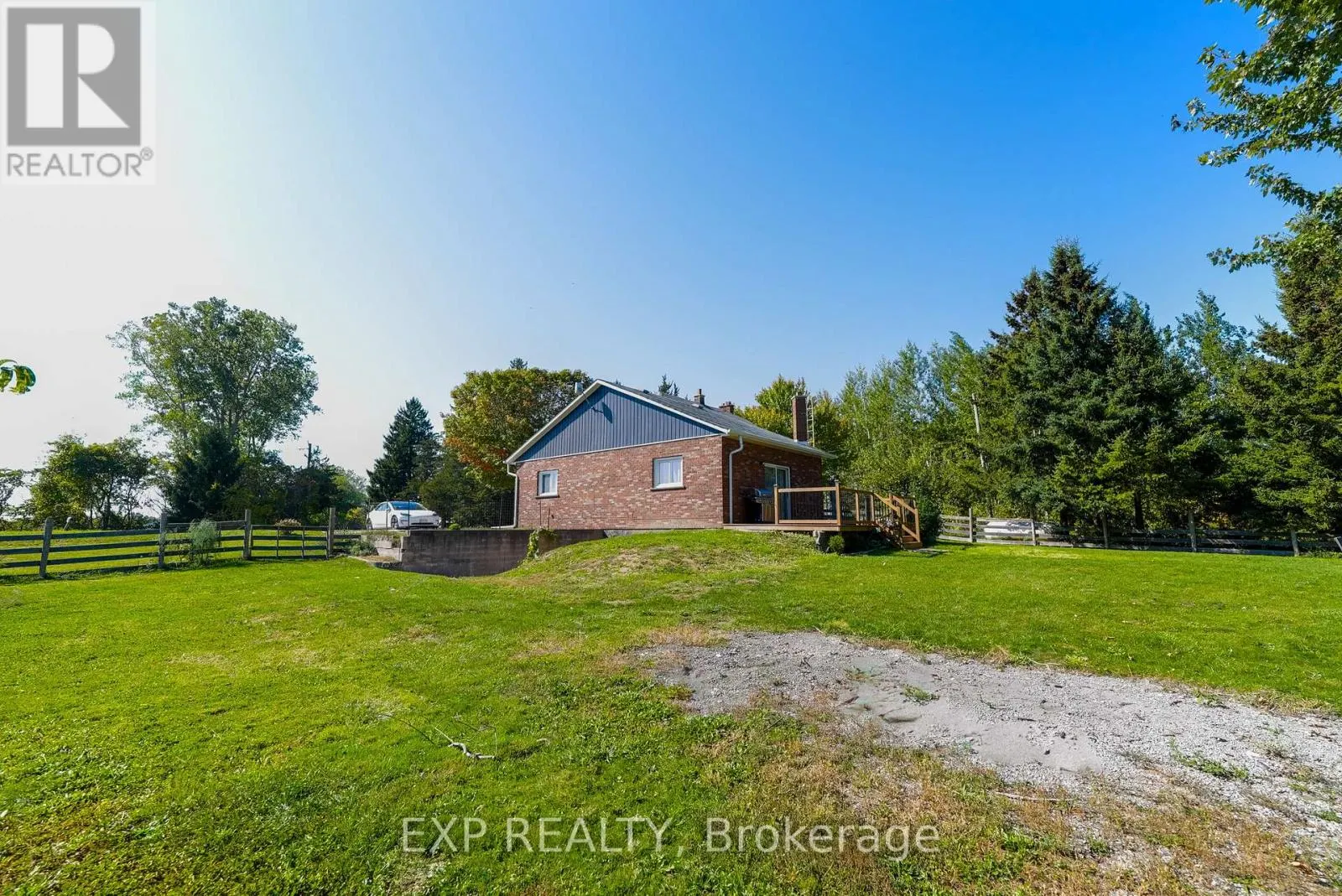 940 HUTCHINSON ROAD