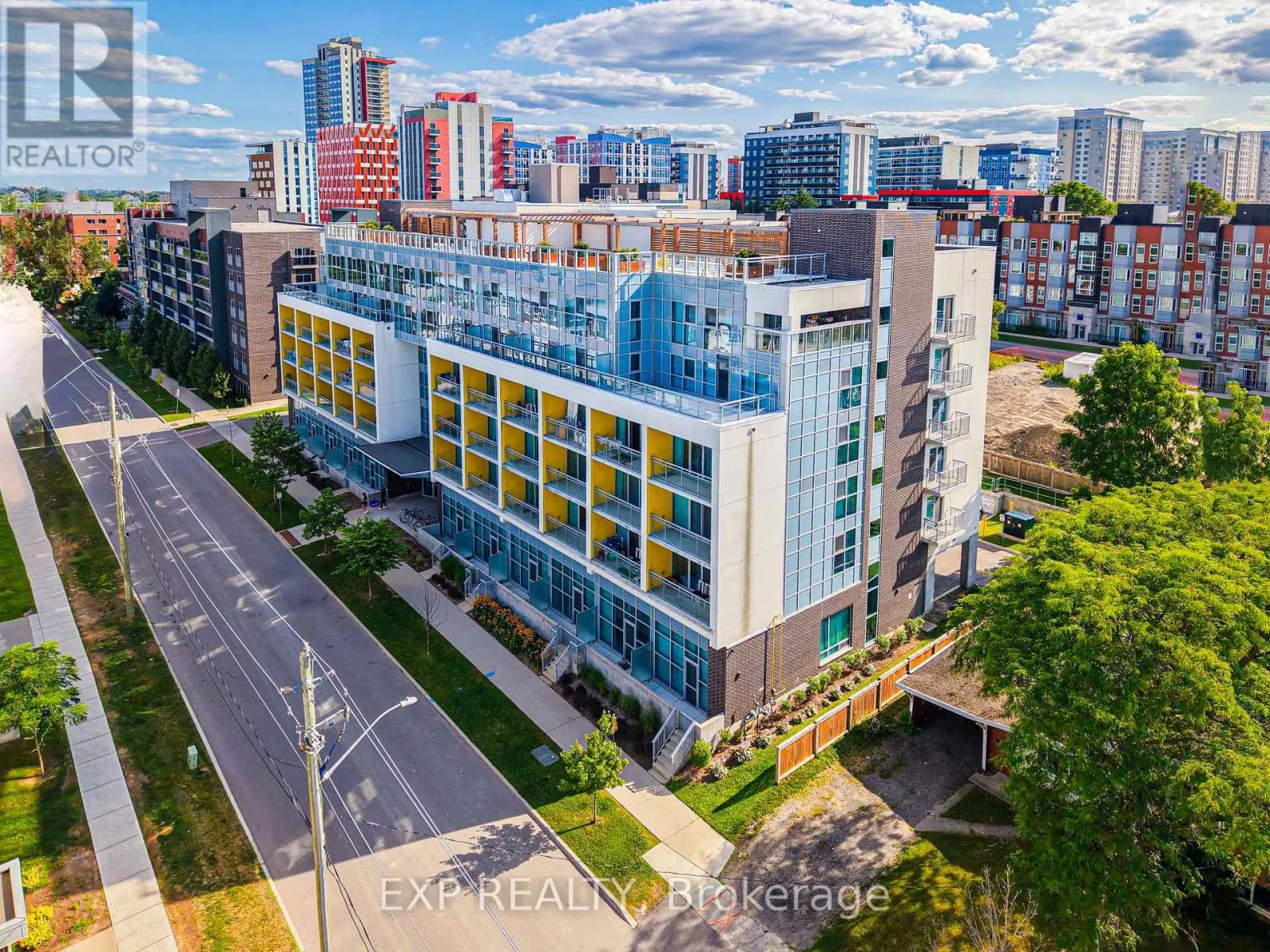 408 - 257 HEMLOCK STREET