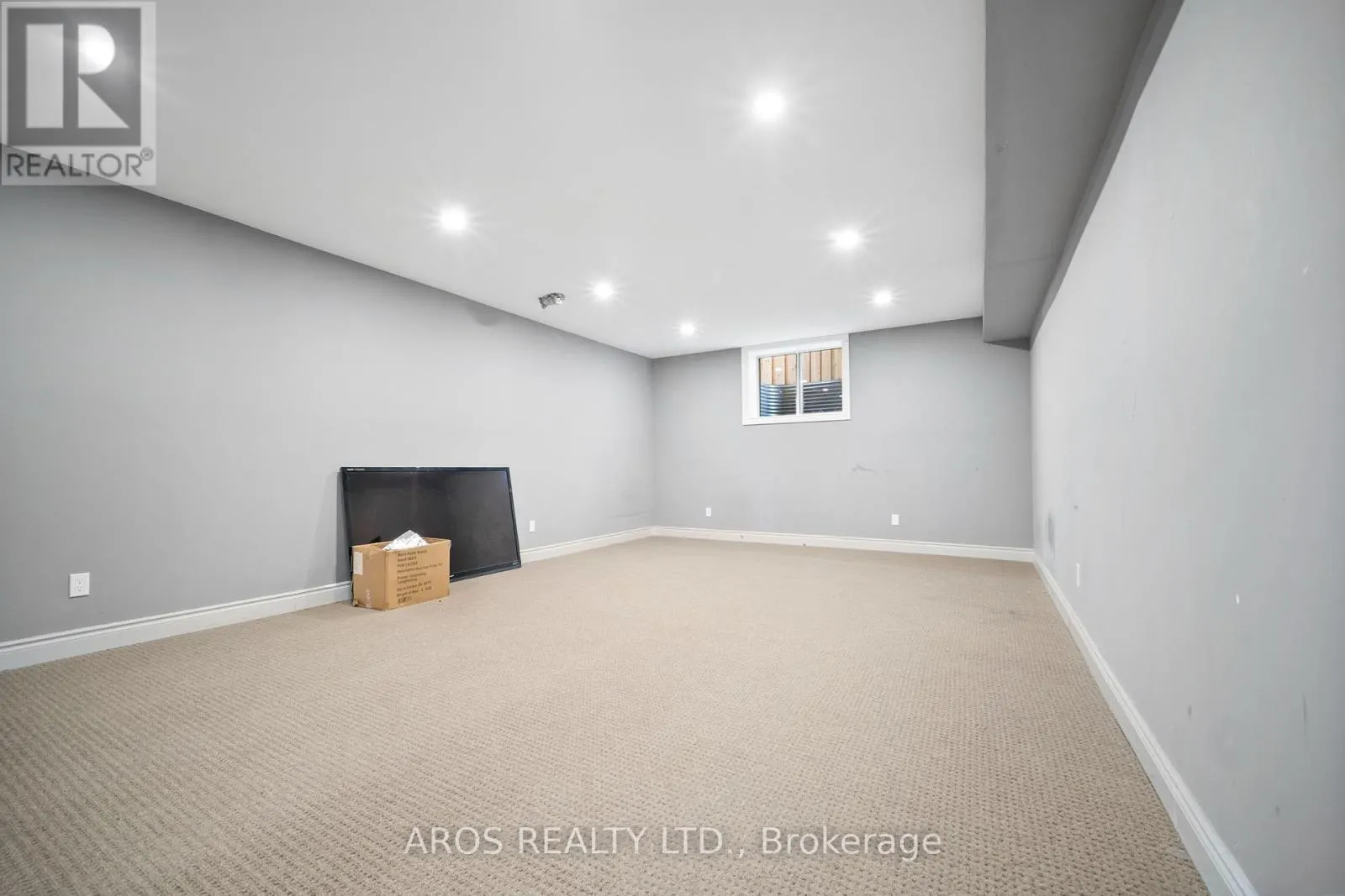 1 - 9861 GLENDON DRIVE, #1
