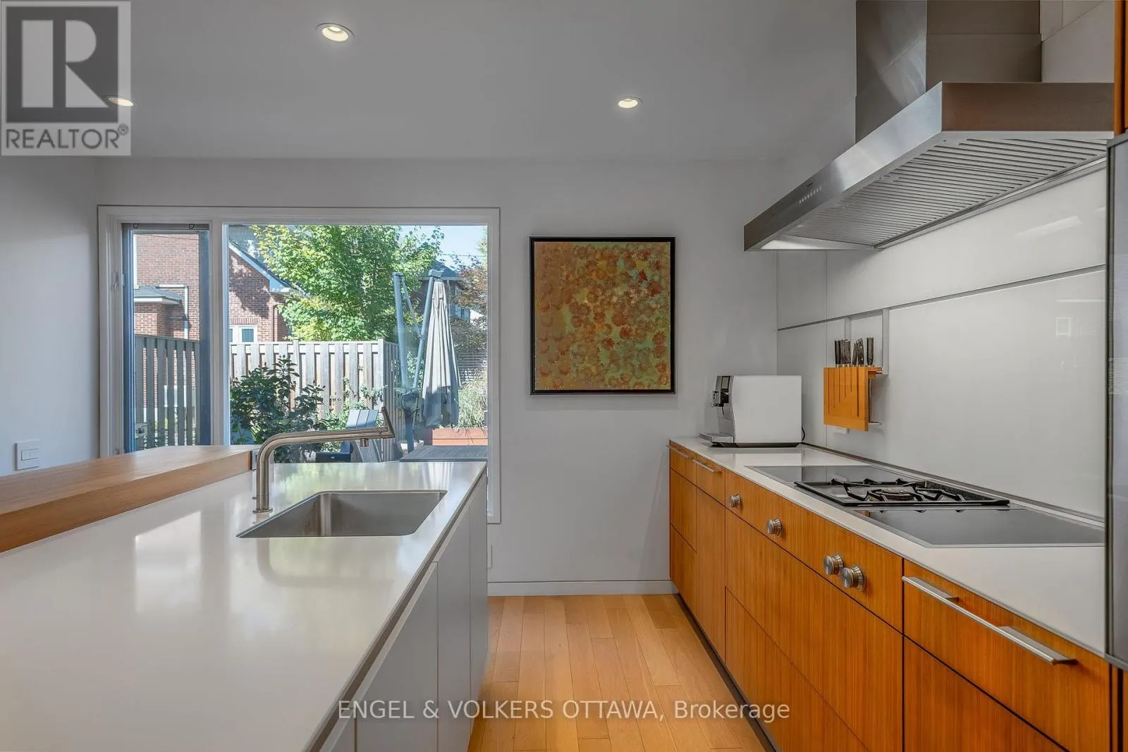 5 CLEMOW AVENUE