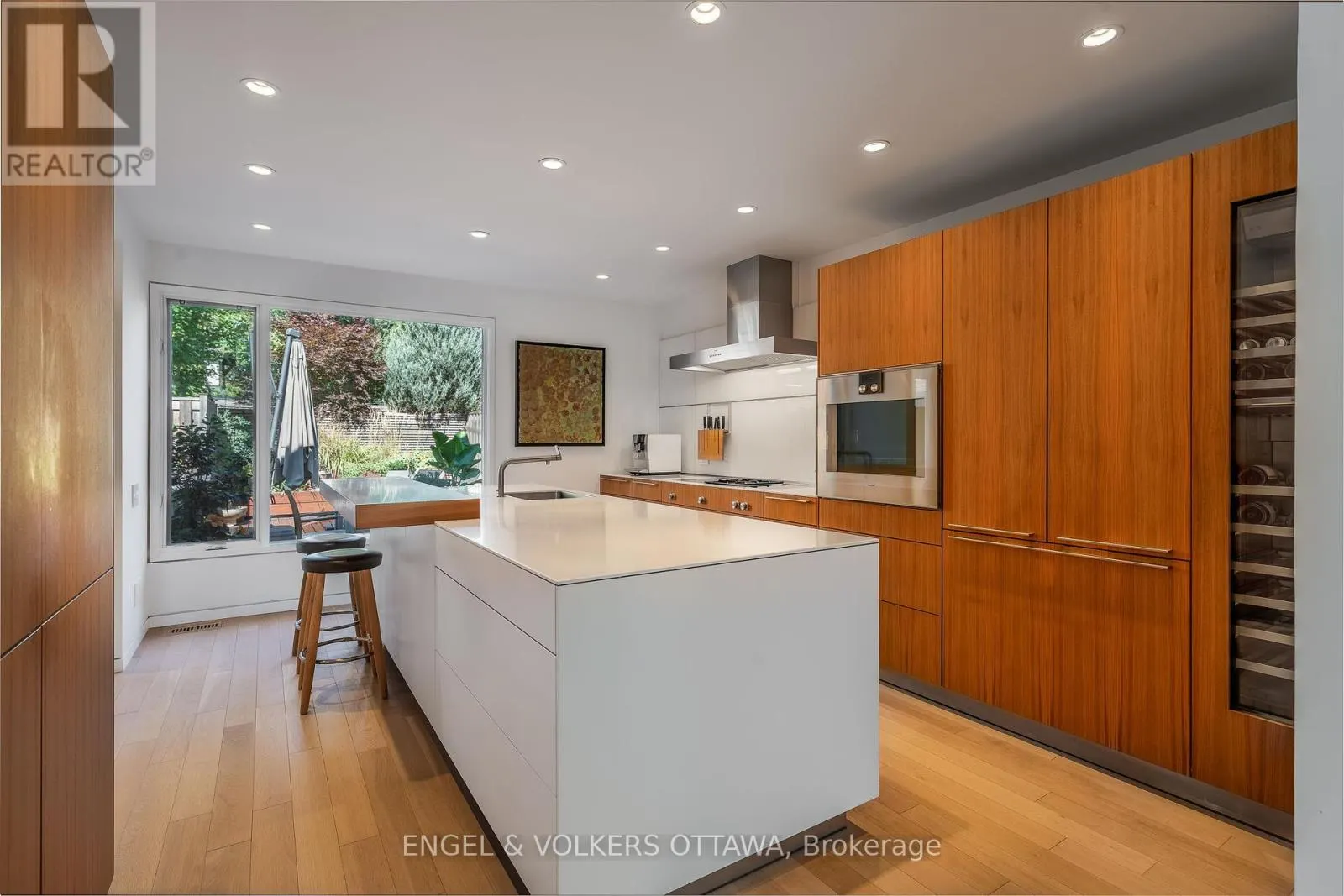 5 CLEMOW AVENUE
