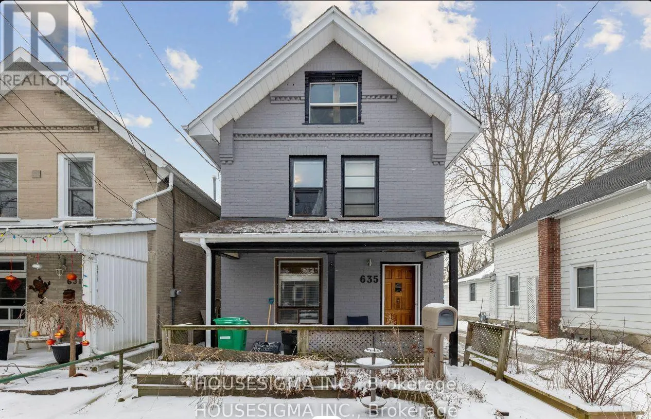 635 BROWN STREET