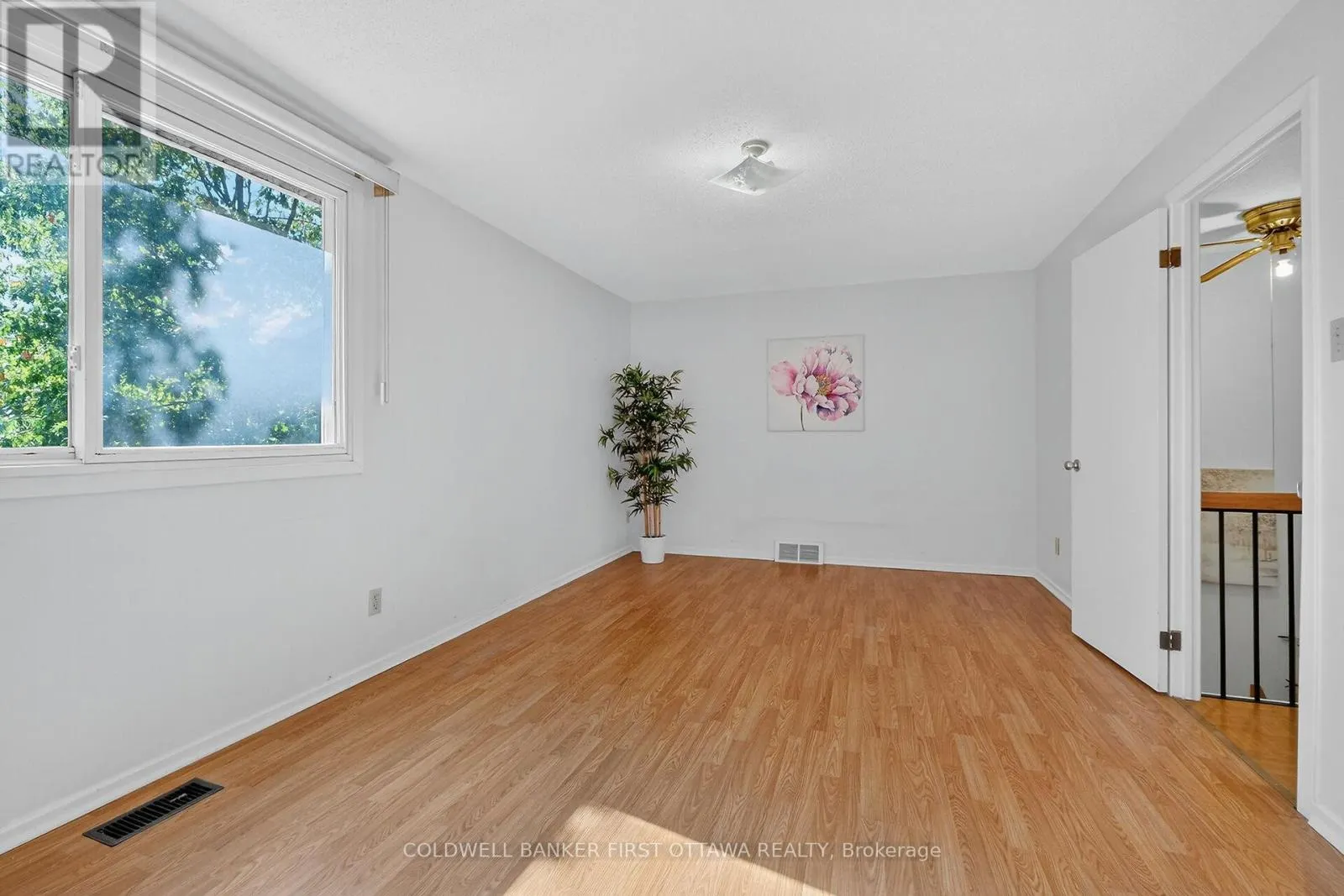 1242 - 1242 LASSITER TERRACE W