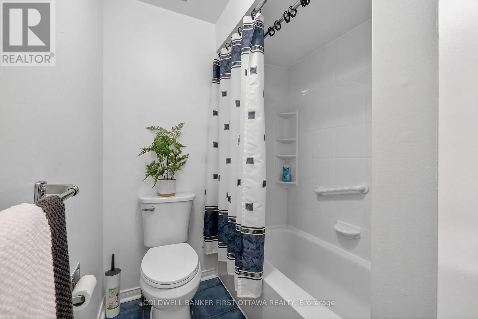 1242 - 1242 LASSITER TERRACE W