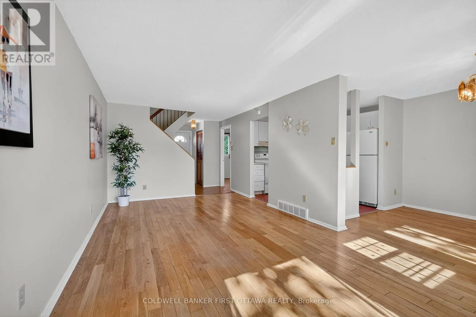 1242 - 1242 LASSITER TERRACE W
