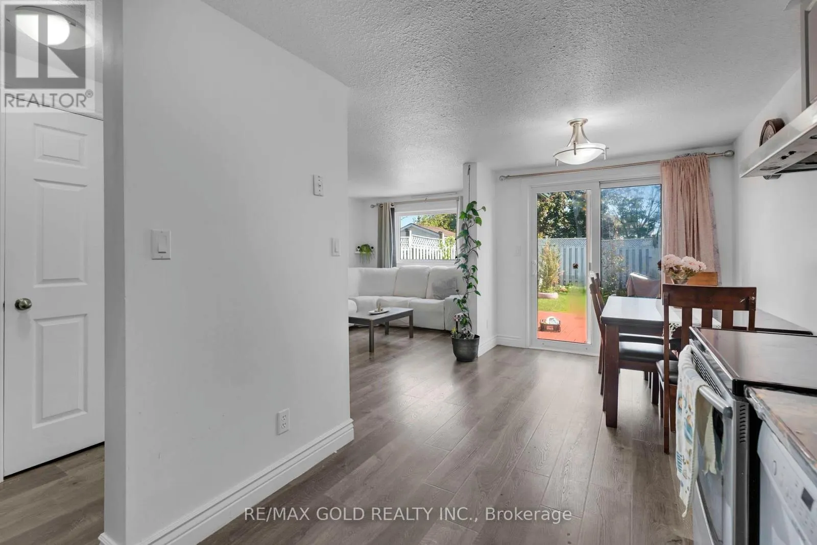 46 ACTIVA AVENUE