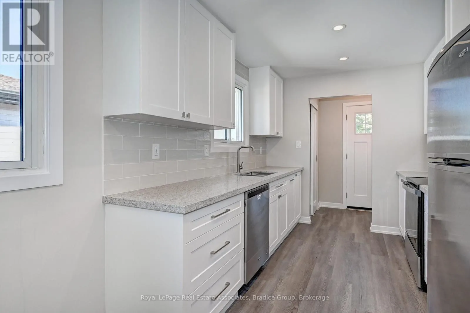 78 BARWOOD CRESCENT
