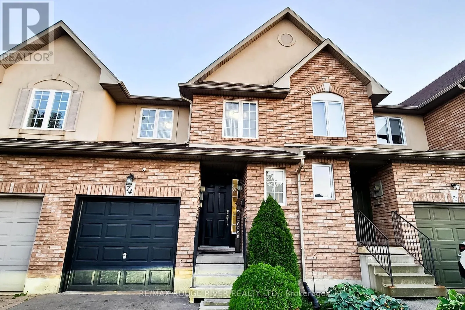 74 MEADOW WOOD CRESCENT