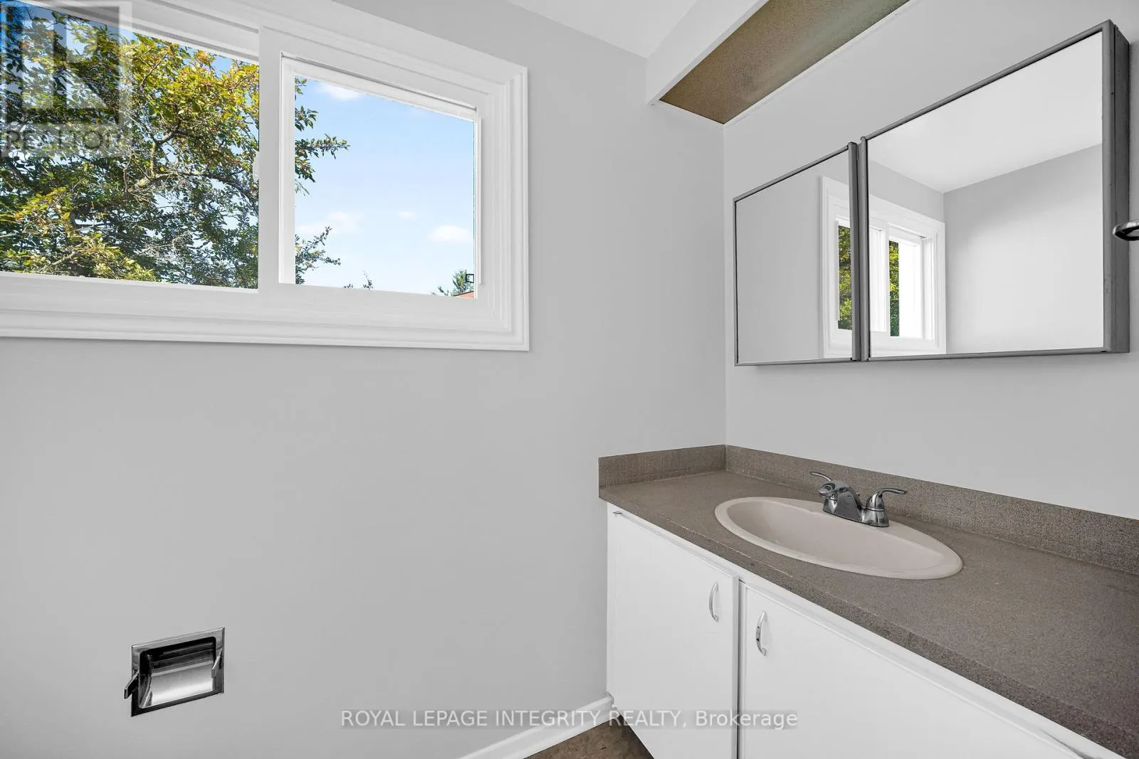 226 SHERWAY DRIVE