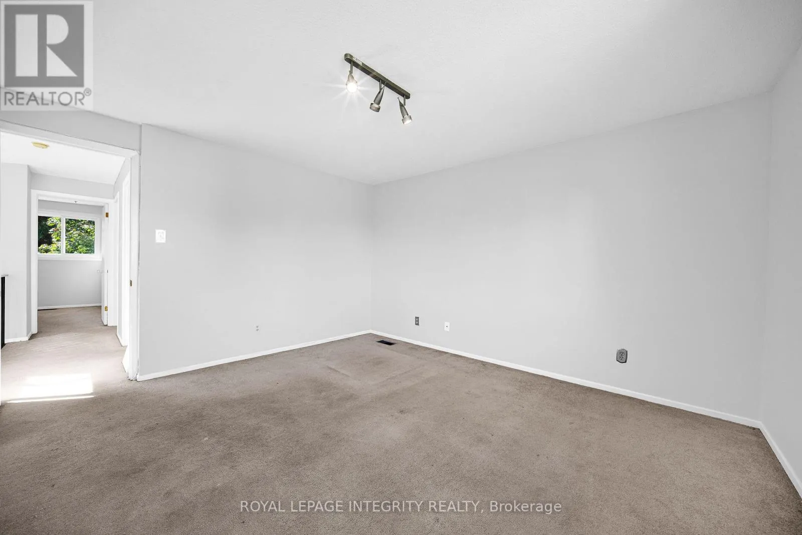 226 SHERWAY DRIVE