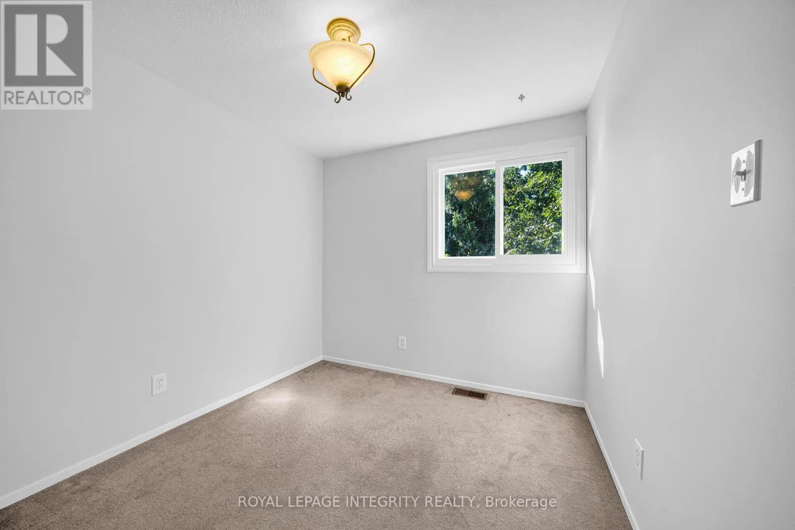 226 SHERWAY DRIVE