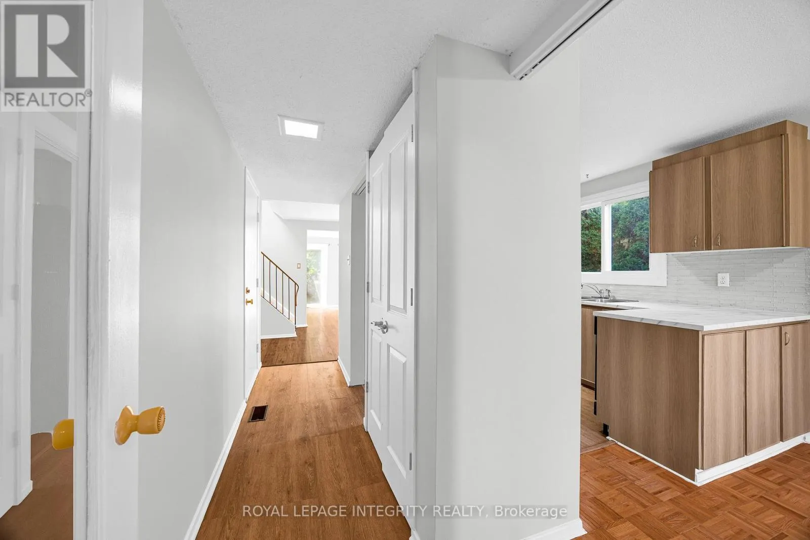 226 SHERWAY DRIVE
