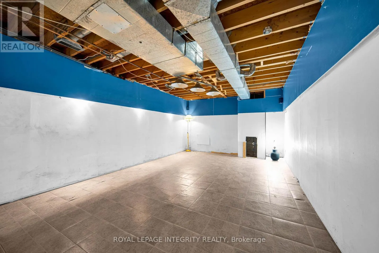 226 SHERWAY DRIVE