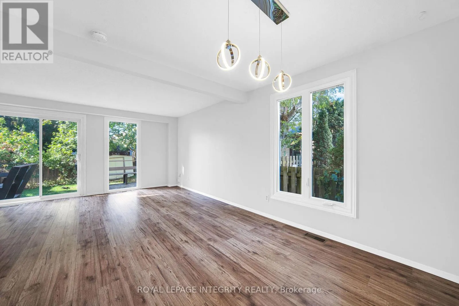 226 SHERWAY DRIVE
