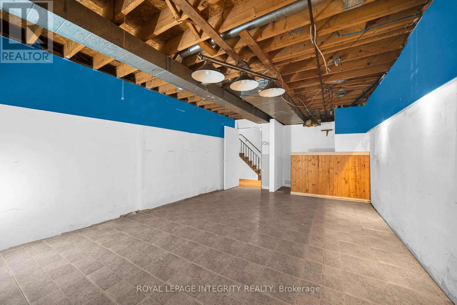 226 SHERWAY DRIVE