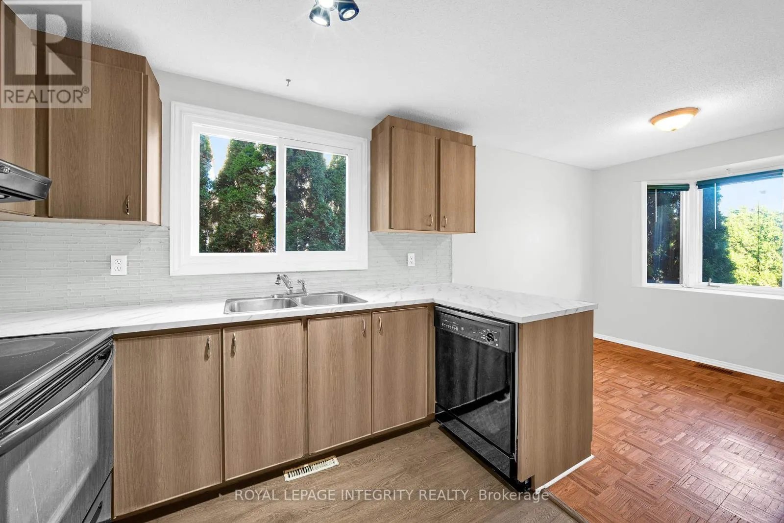 226 SHERWAY DRIVE