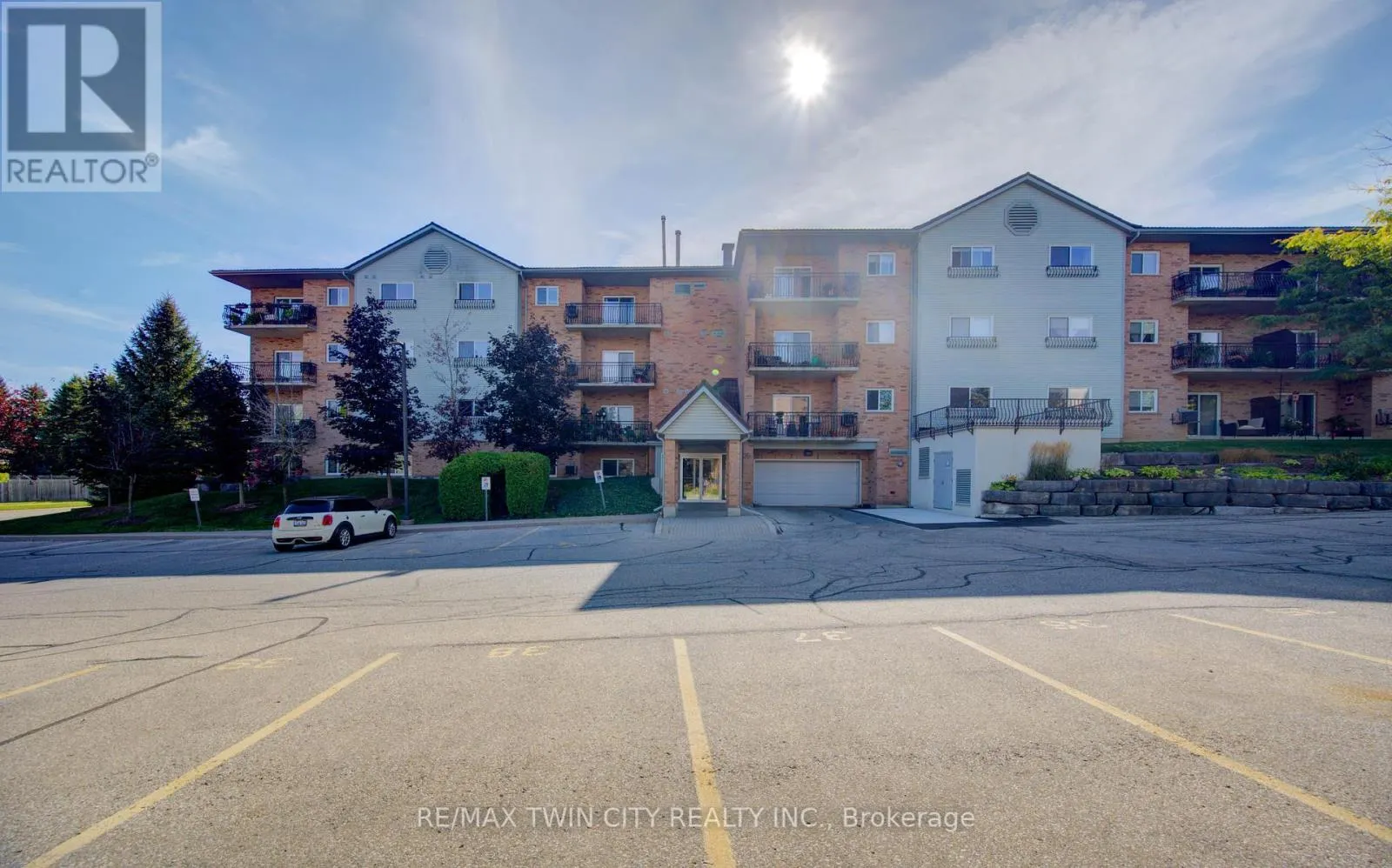 402 - 345 BRIARMEADOW DRIVE