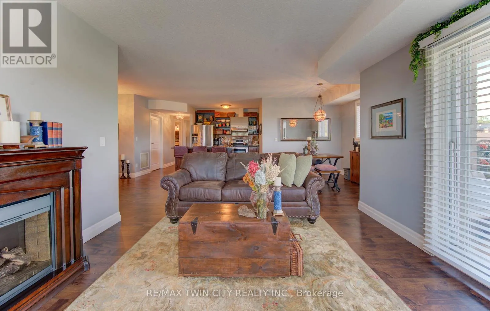 402 - 345 BRIARMEADOW DRIVE