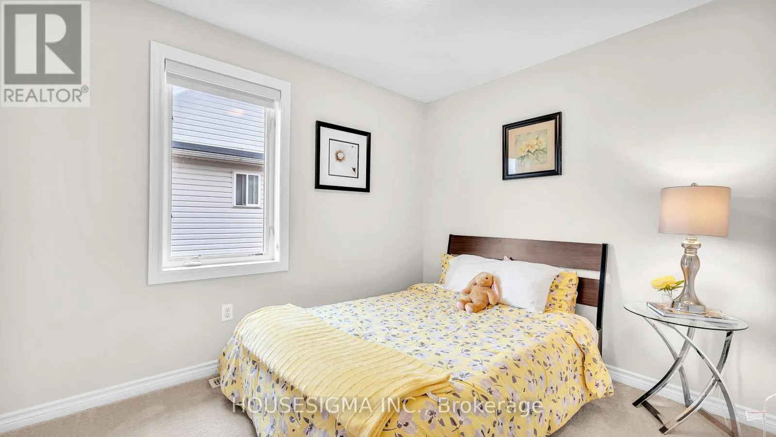 939 SILVERFOX CRESCENT