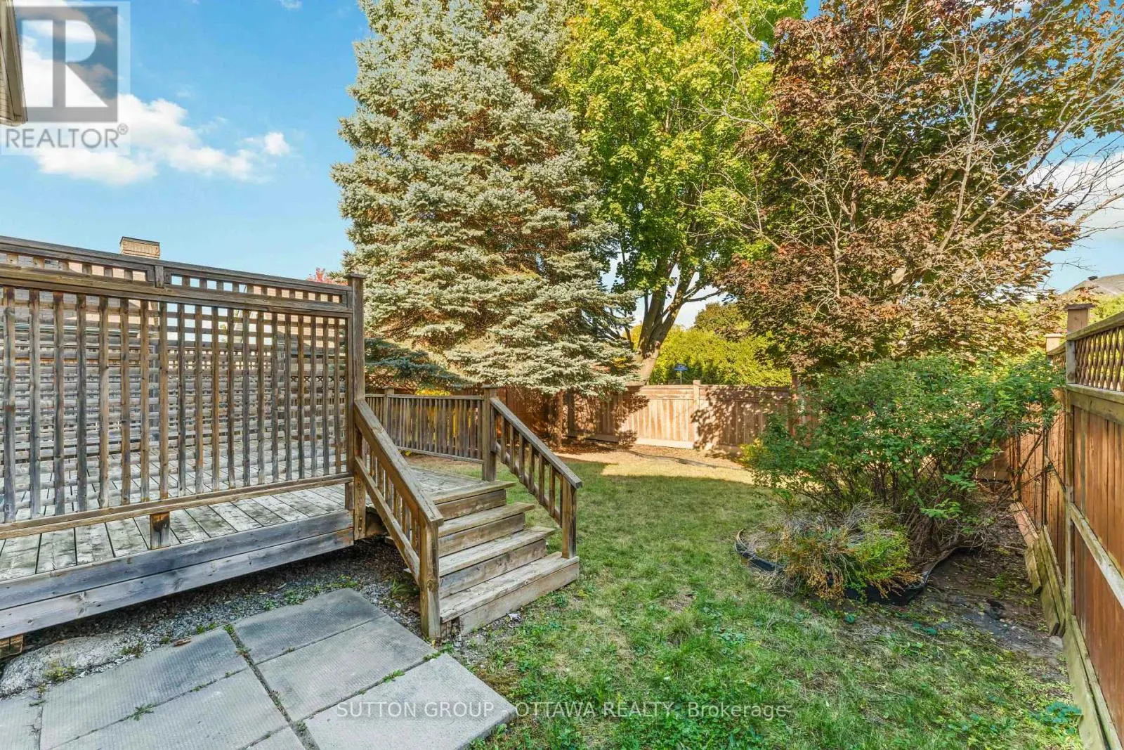 7 CASTLETHORPE CRESCENT