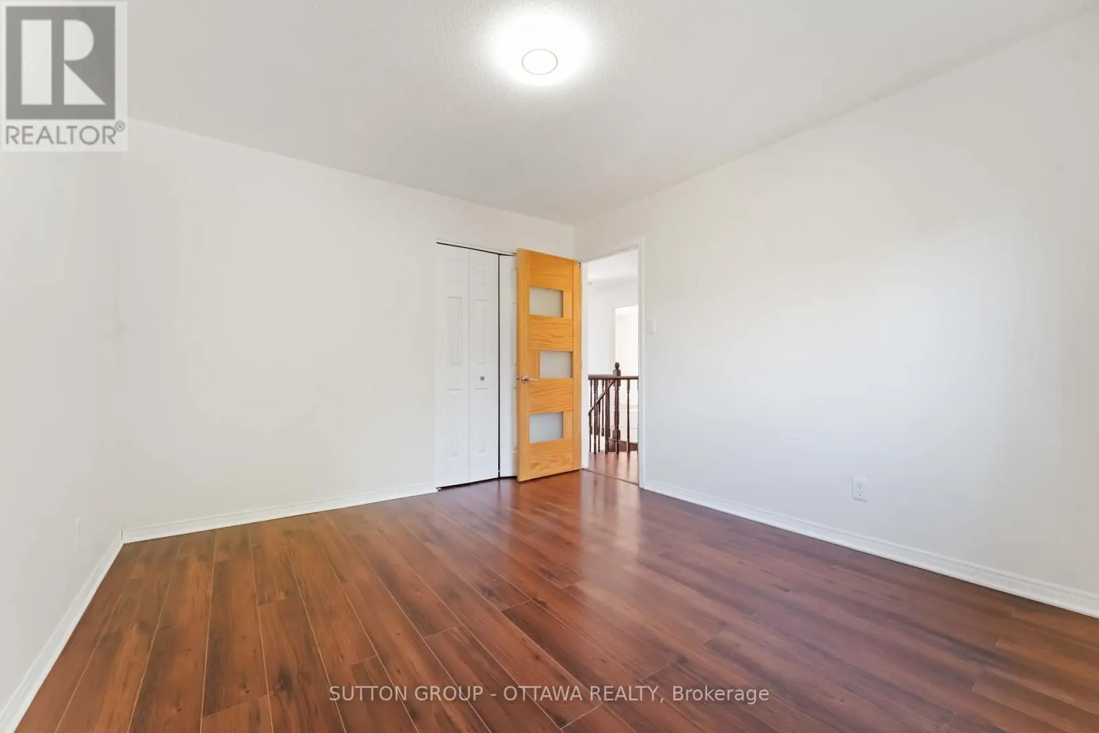 7 CASTLETHORPE CRESCENT