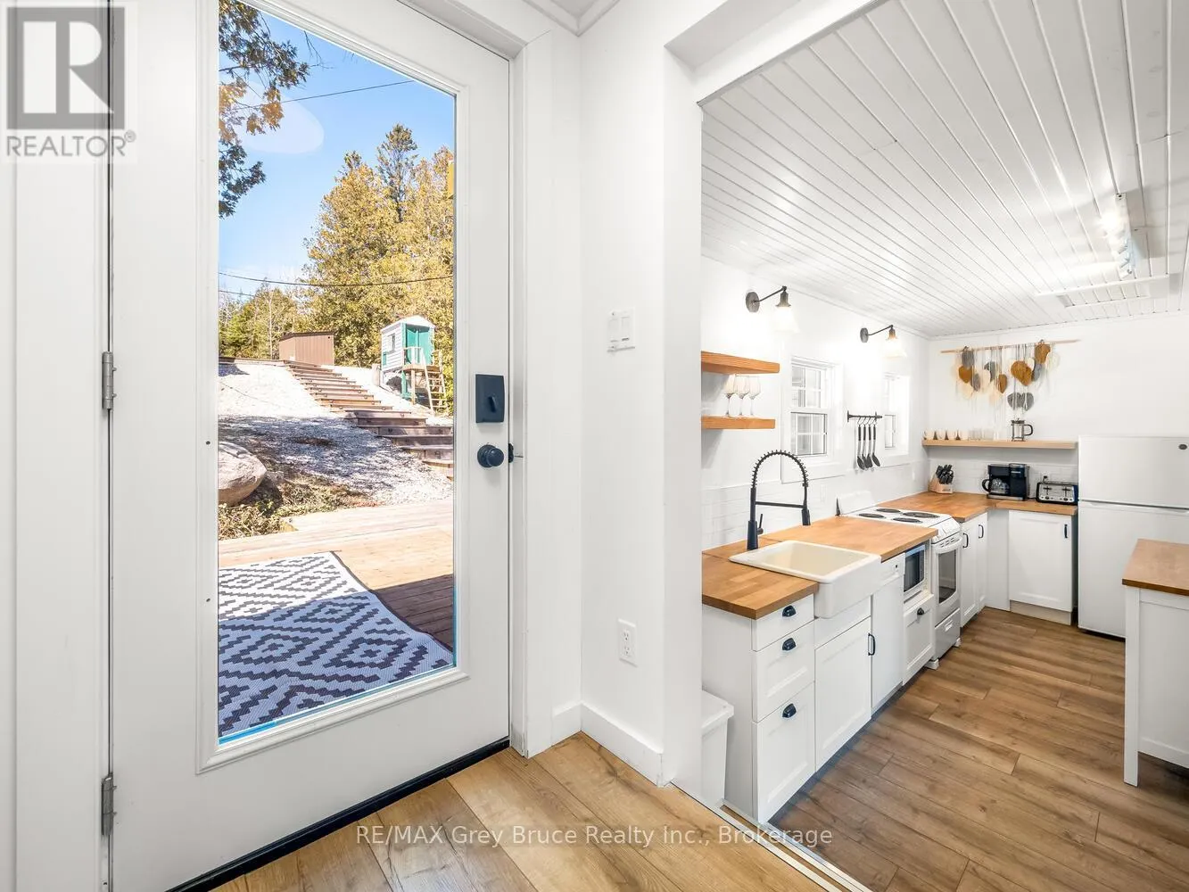 59 SIMPSON AVENUE