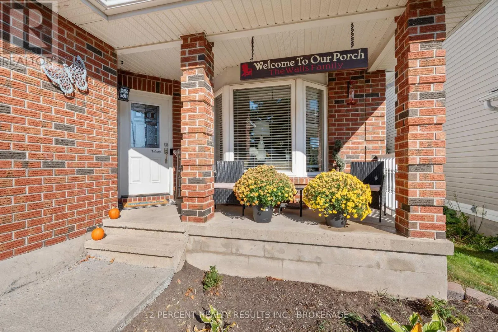1405 FISHER CRESCENT