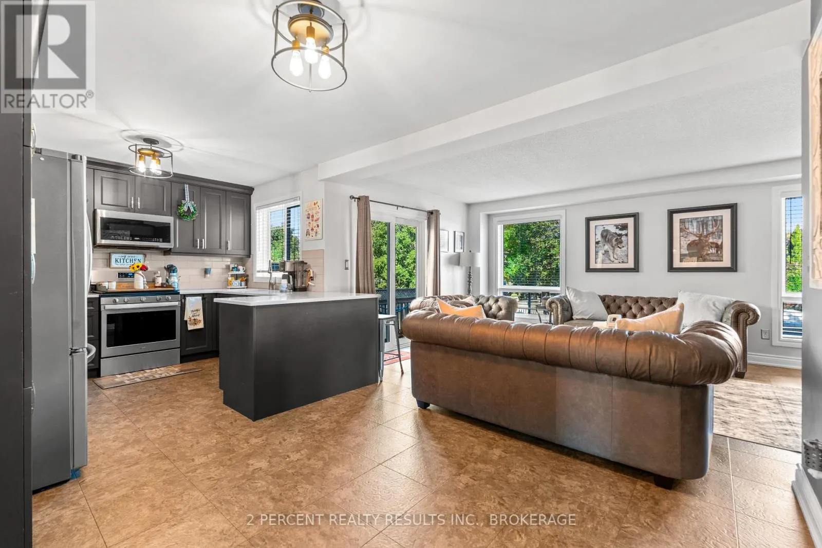 1405 FISHER CRESCENT