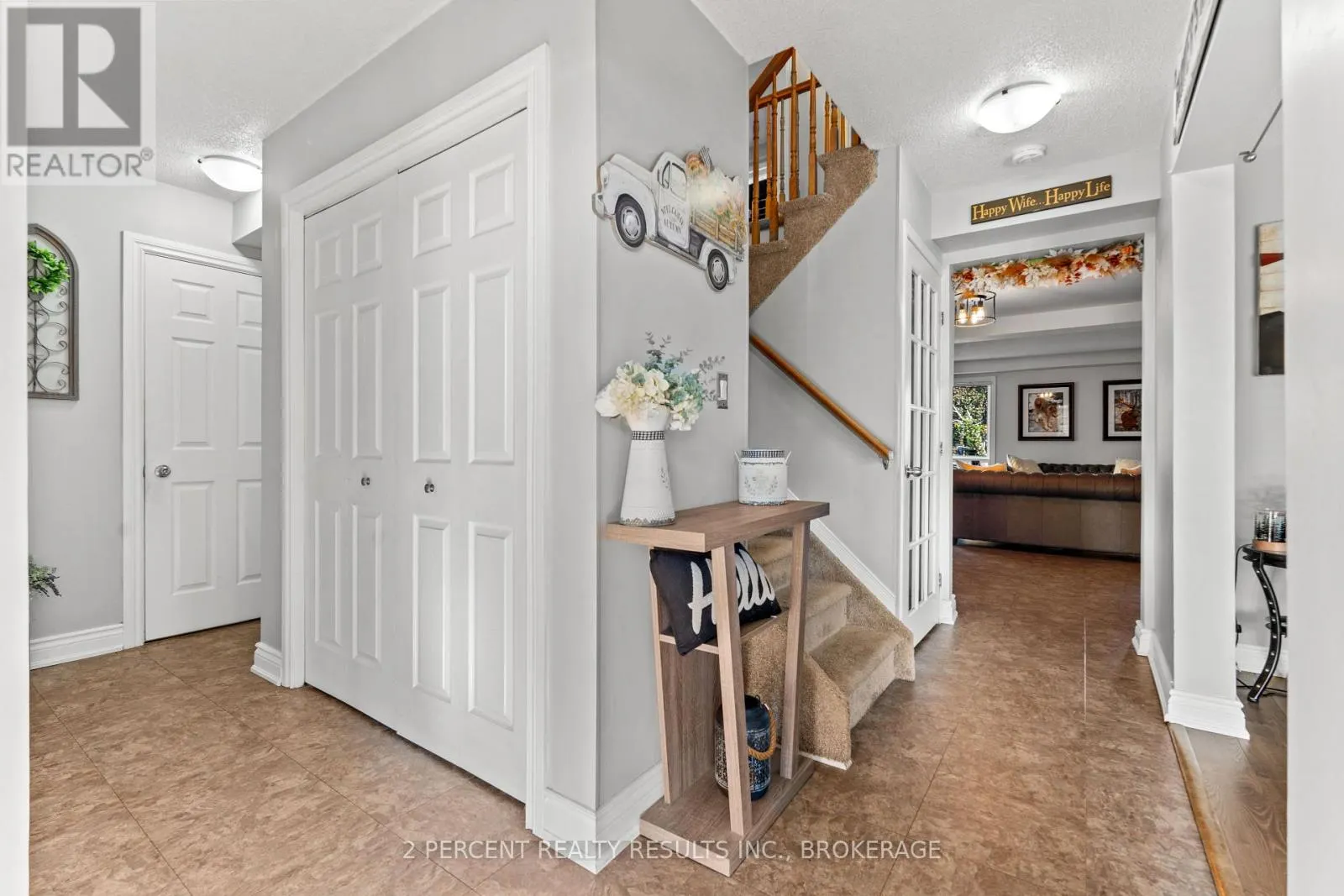 1405 FISHER CRESCENT
