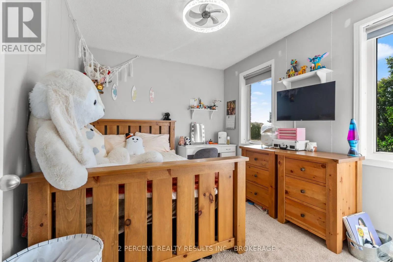 1405 FISHER CRESCENT