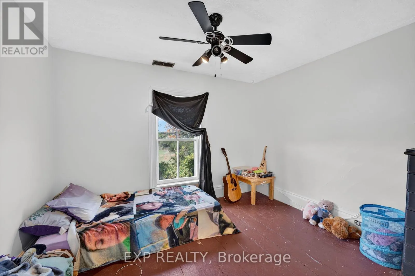 148 SPENCER ROAD