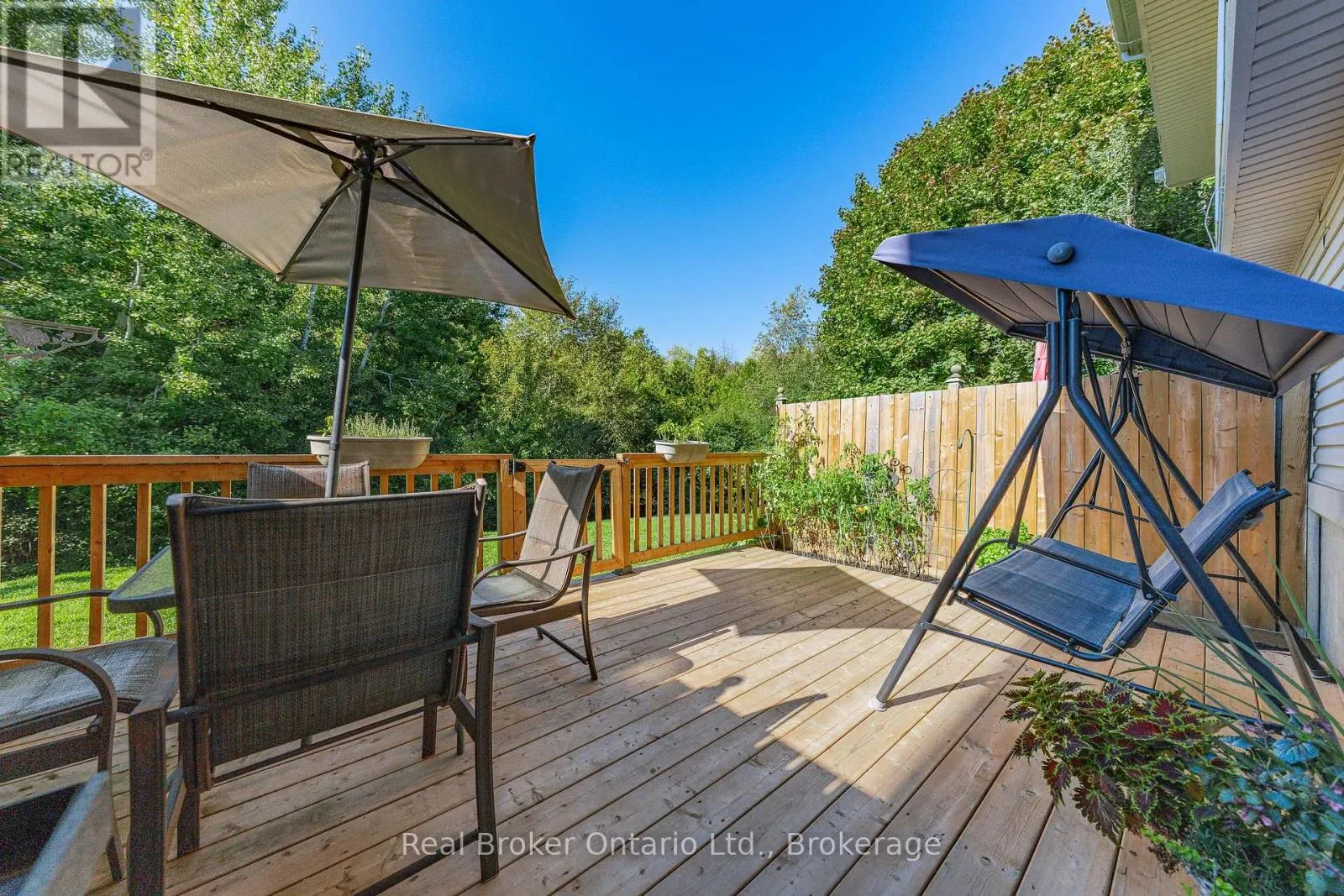 10 - 320 ALMA STREET, #10